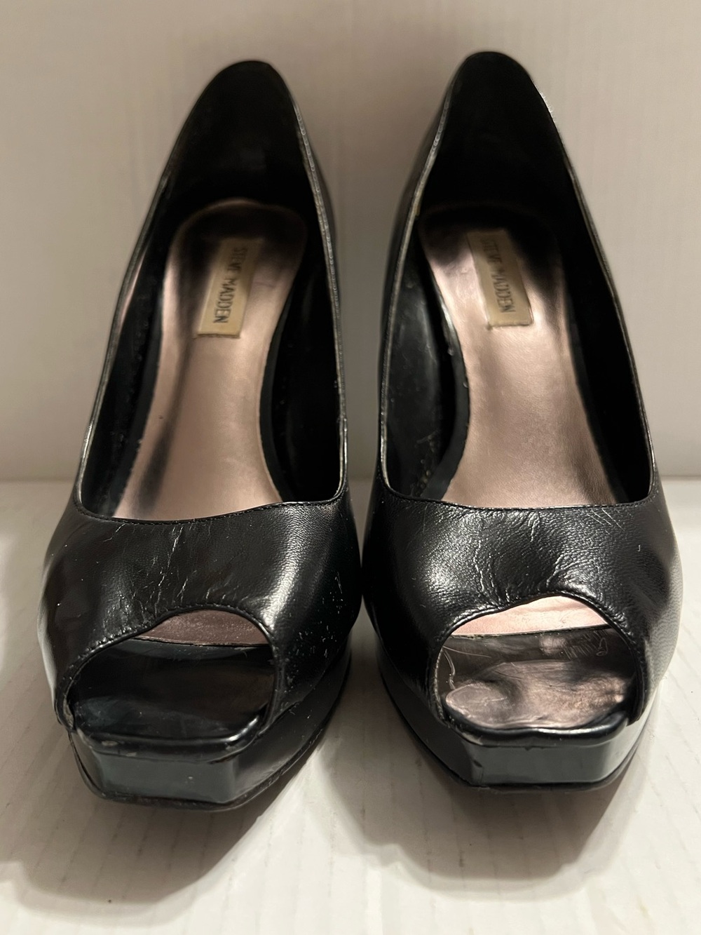 Steve Madden Black Leather Peep Toe Platform Pumps